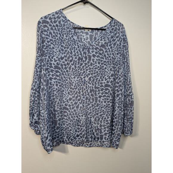Como Blu Chambray Leopard Print Blouse Shimmer Size XL V Neck - Picture 1 of 8